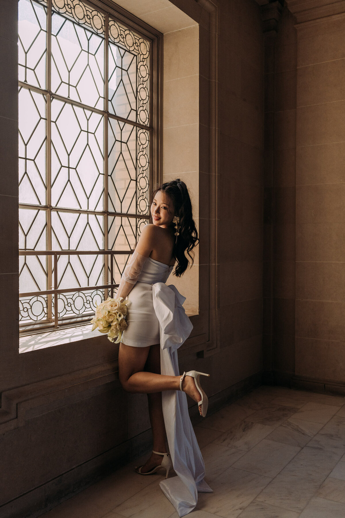 Joyce Li Photography Destination Wedding Elopement Engagement Lifestyle Portrait Photographer West Coast Seattle Washington California sfcityhallelopement-30