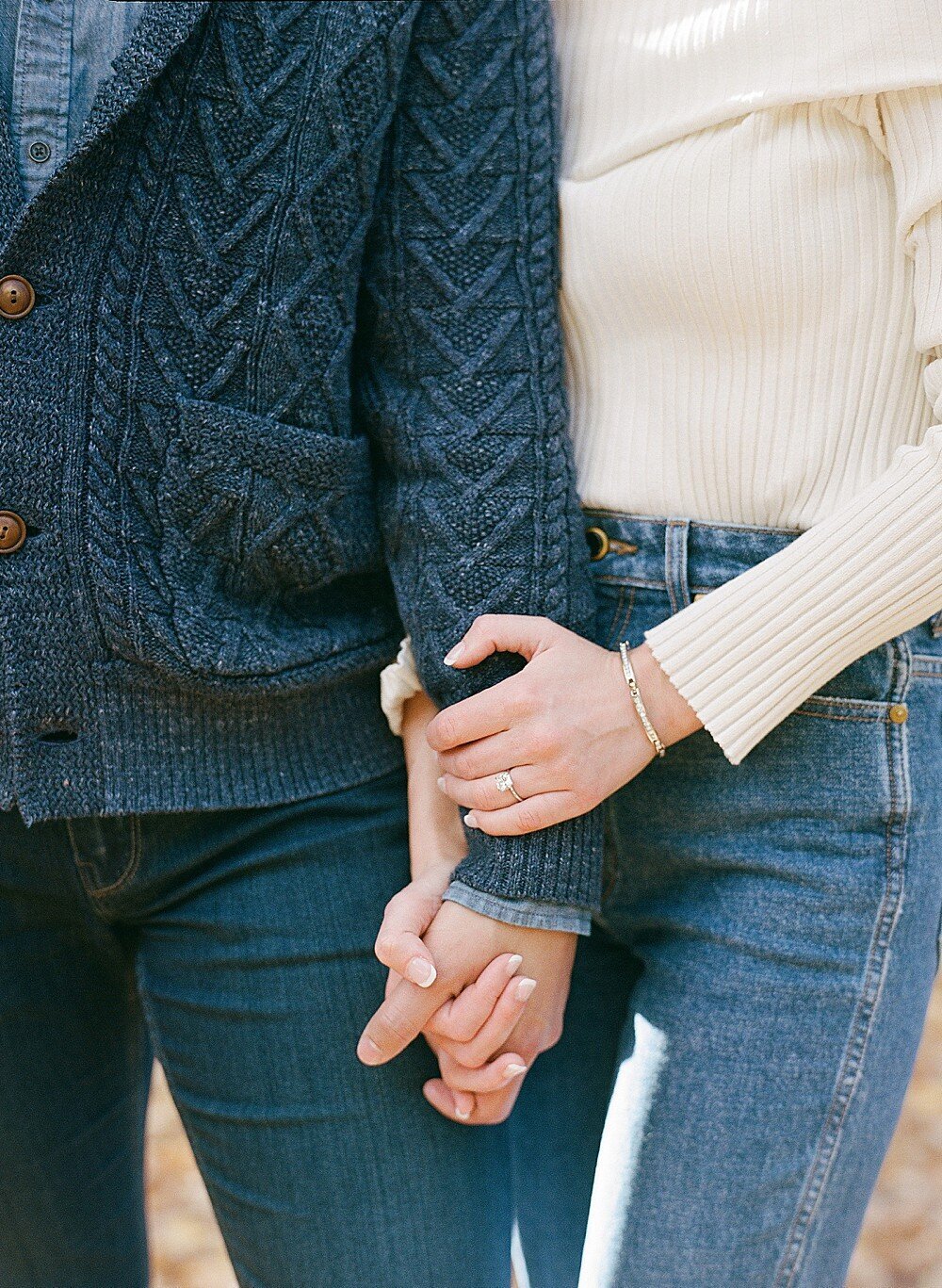 fall-meadowlark-engagement-photos_0005