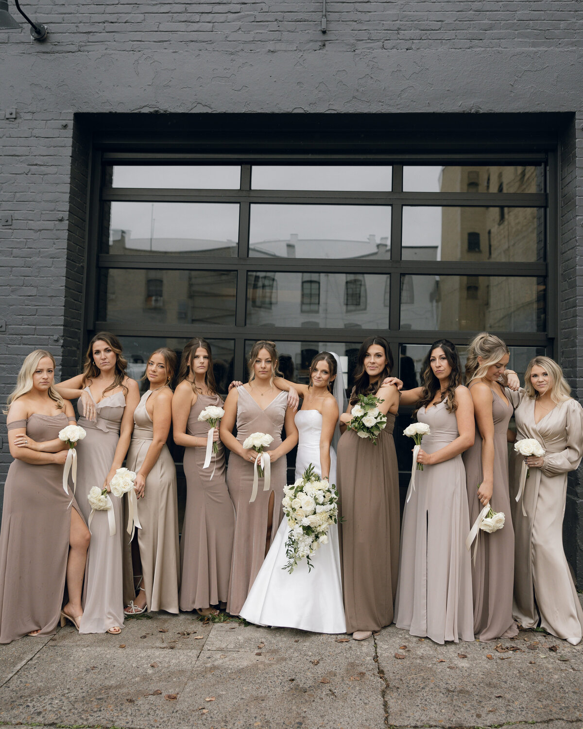 the-evergreen-portland-oregon-wedding-bridal-party-photos-152