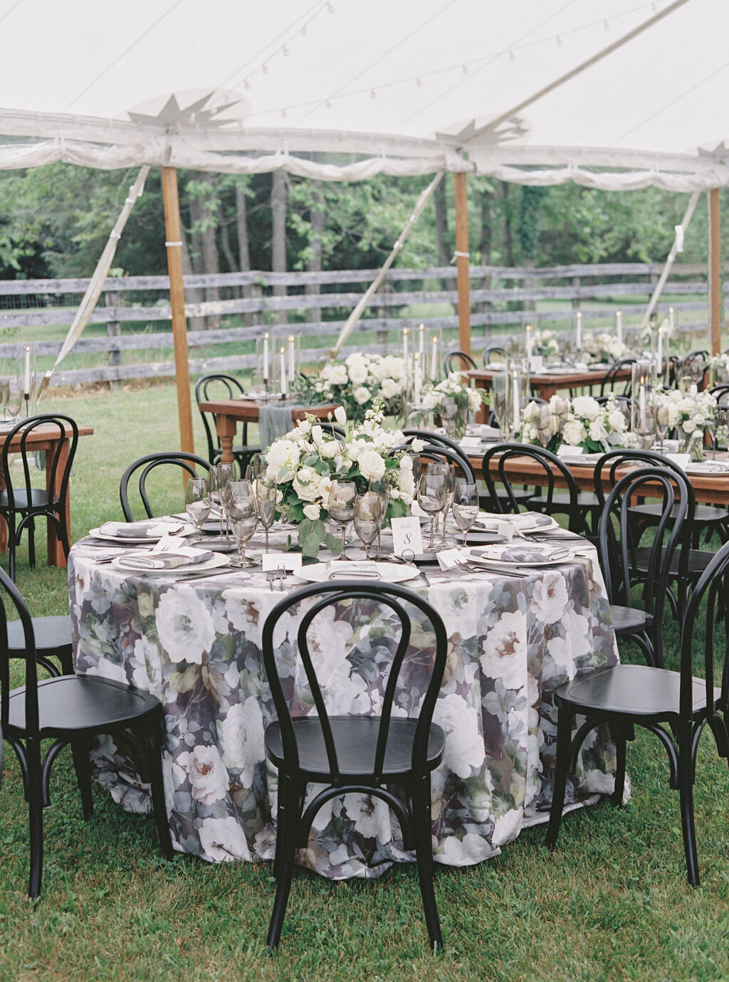 Bold green and black modern wedding design.