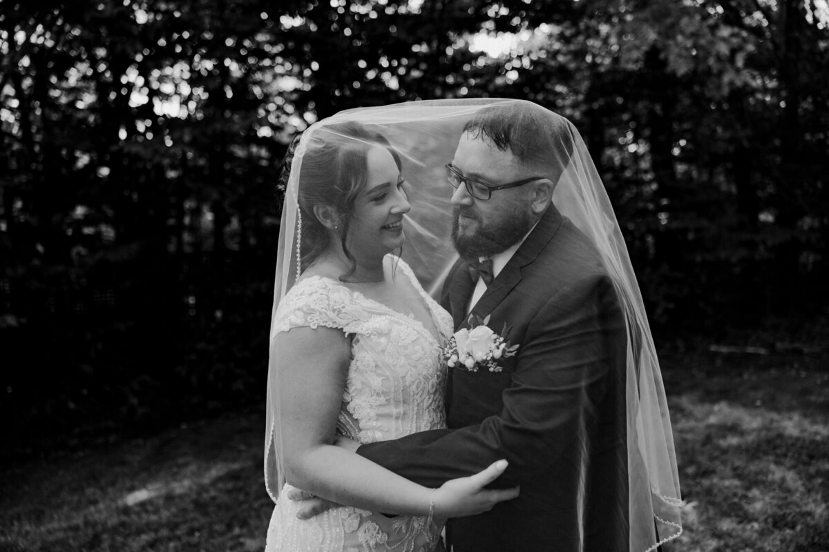 Catskills-Backyard-Elopement-Tiny-House-Photo-45