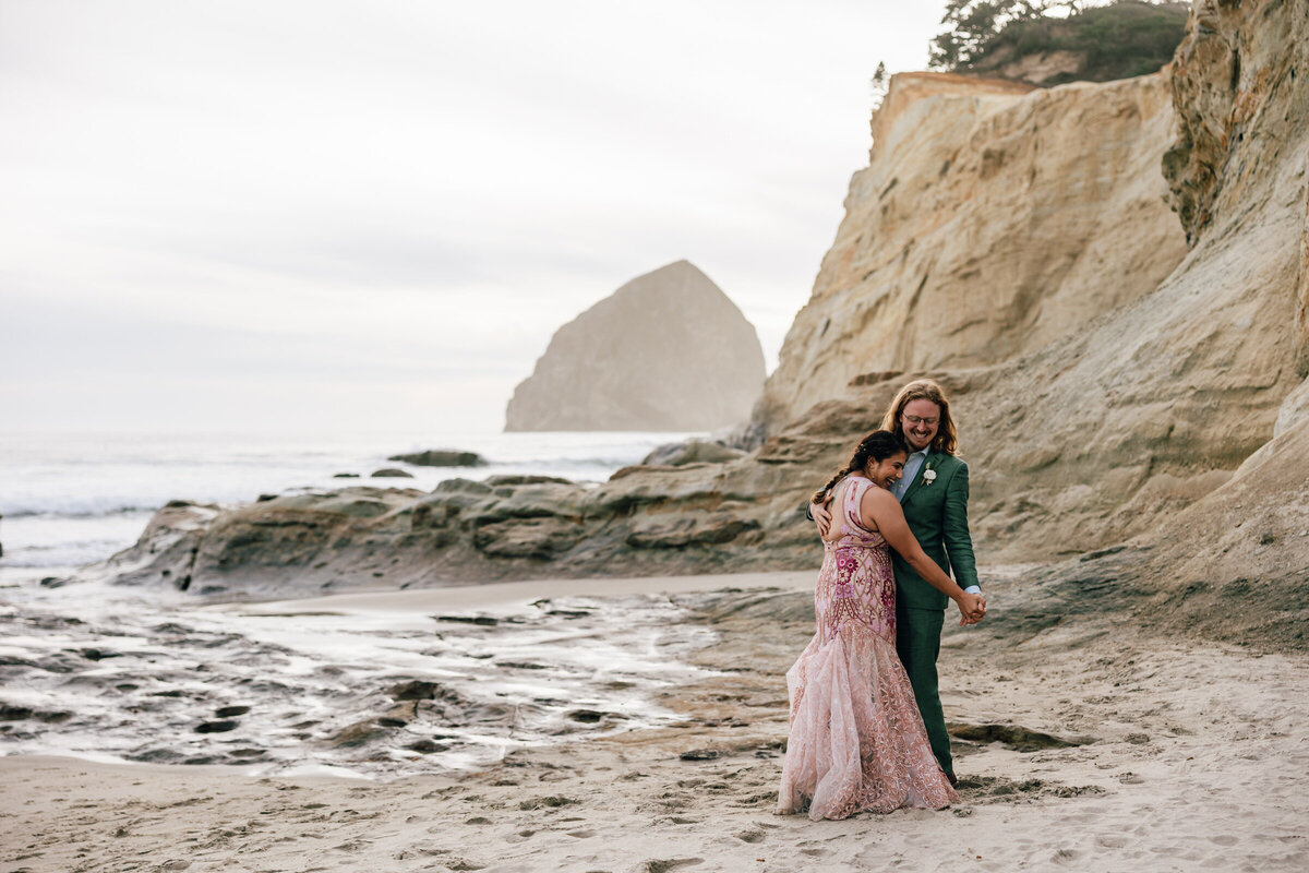 Pacific-City-Oregon-elopement-2