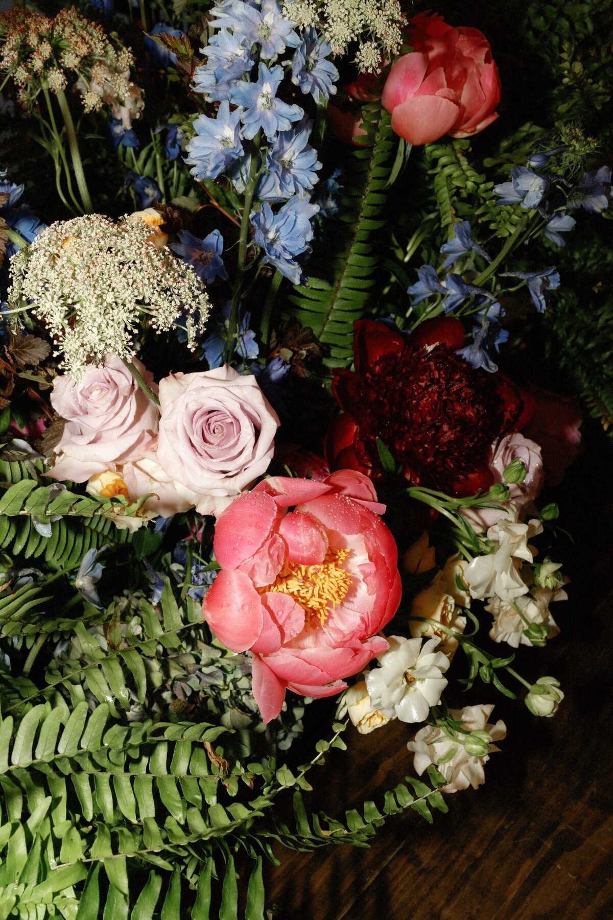 Wauwinet_Nantucket_Wedding_LevKuperman_087