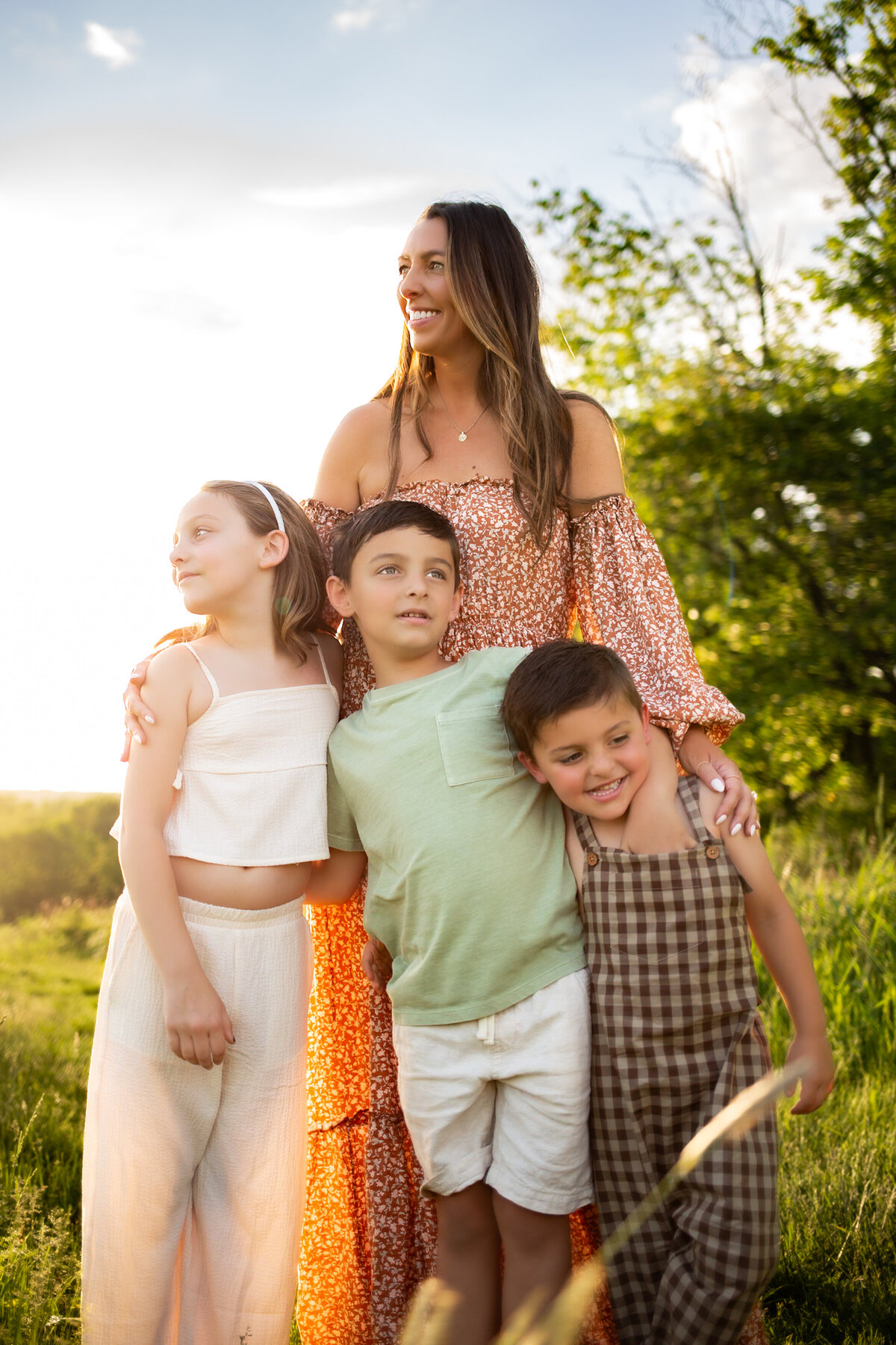Family-session-outdoors-park-ny
