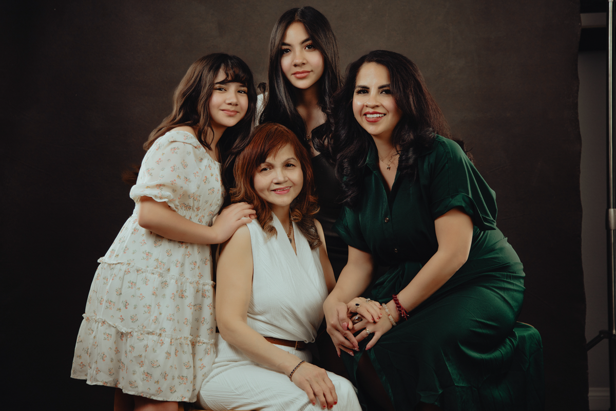 luxury-las-vegas-studio-portrait-photographer--73