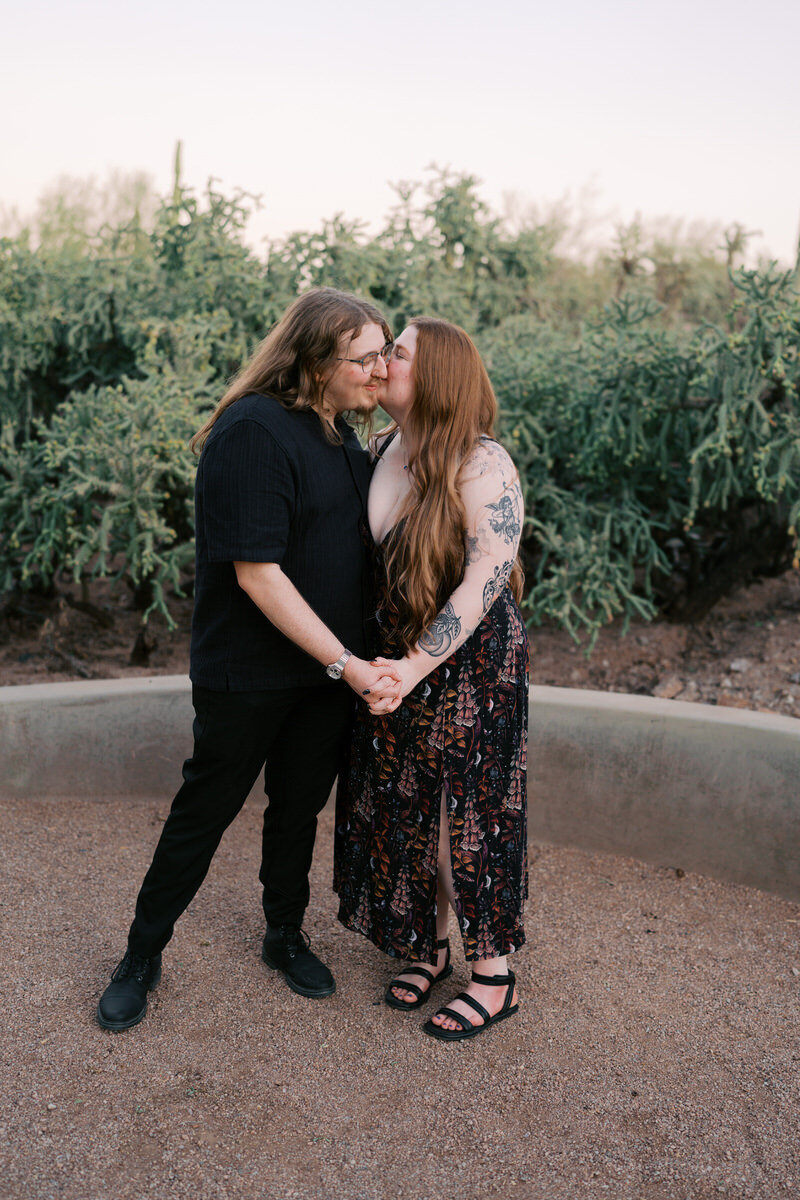 engagement-photo-desert-botanical-garden-cholla