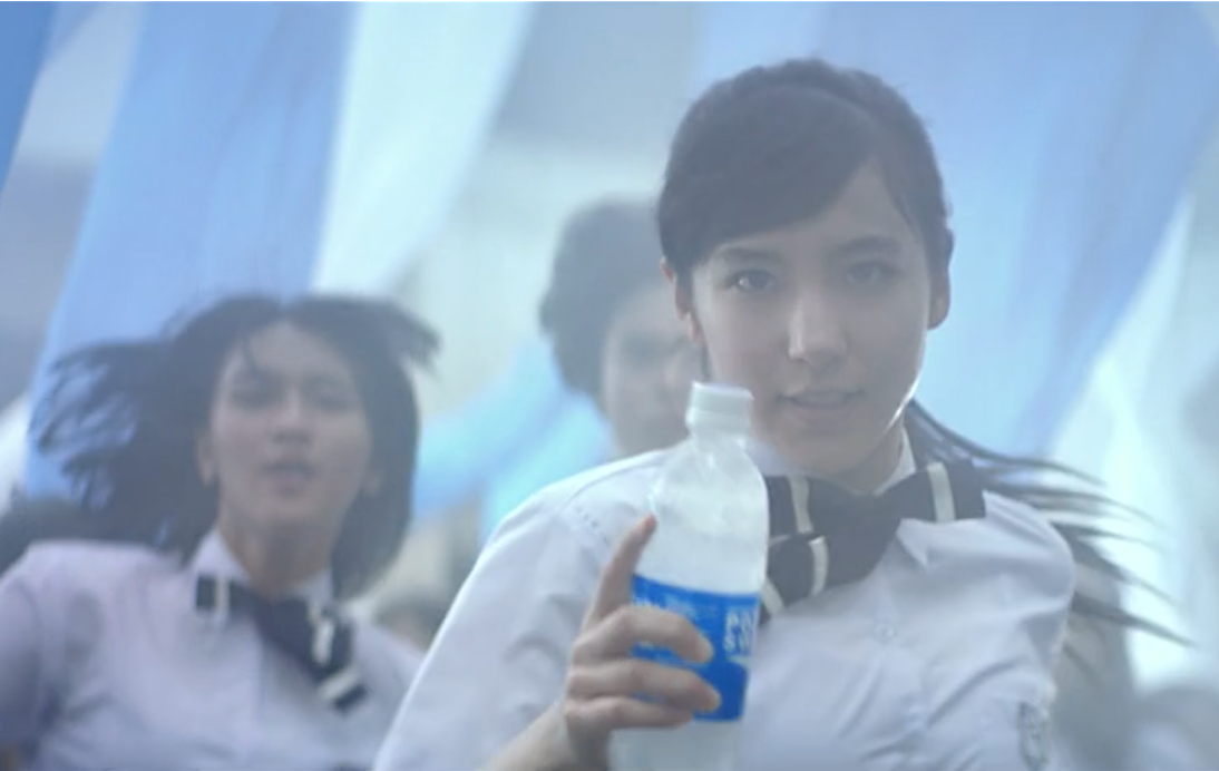 Dynamic visuals from Pocari’s campaign, capturing energy and refreshment with vibrant cinematography by Stephan Burchardt.