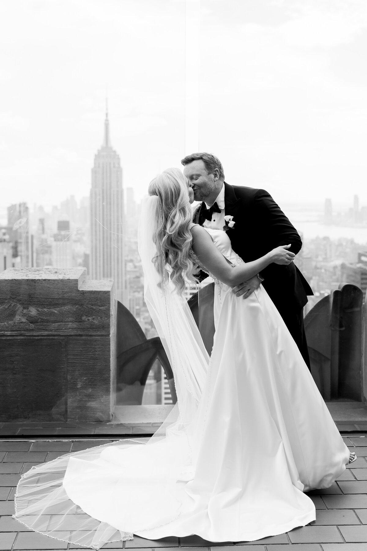 Top of the Rock Wedding Photos, Rainbow Room Wedding Photographer, 620 `loft & Garden Wedding