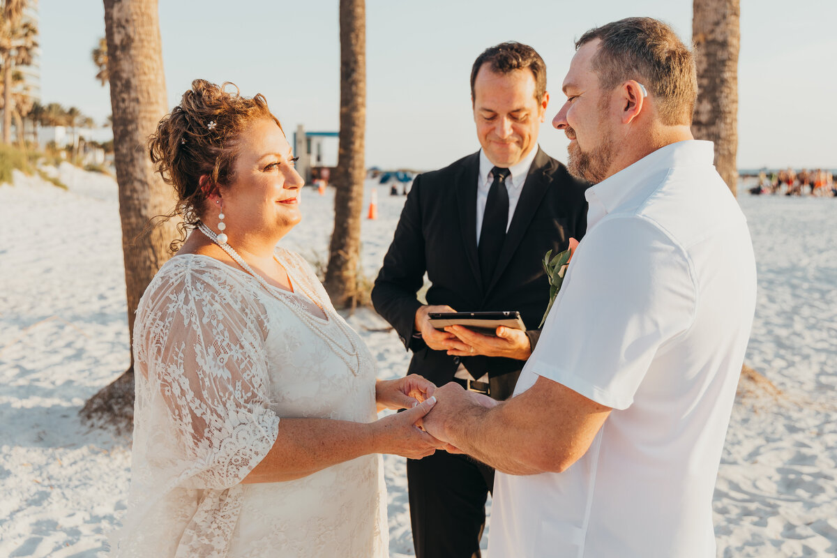 ariel-amir-photo-clearwater-beach-elopement-chantilly-chic-celebrations-9