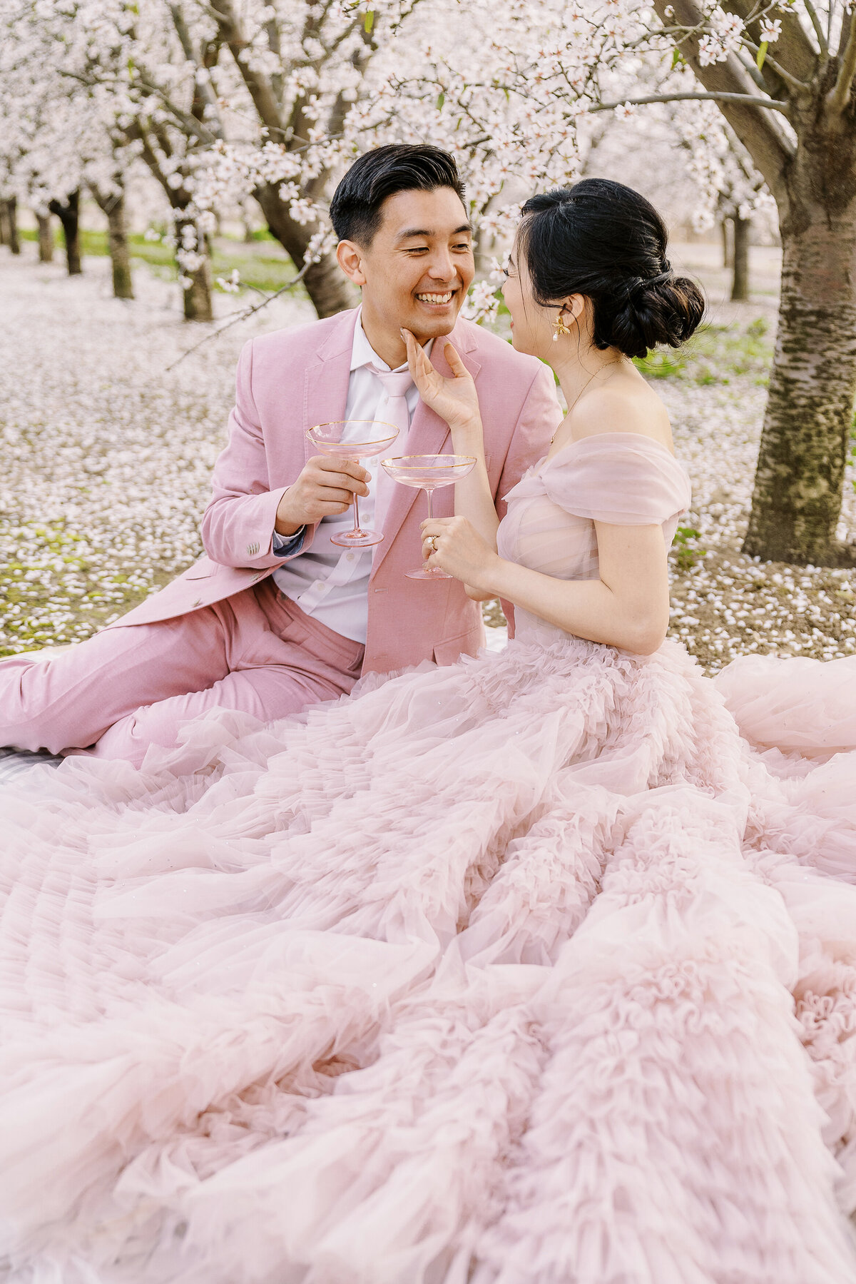 abele-farms-almond-blossom-engagement-9