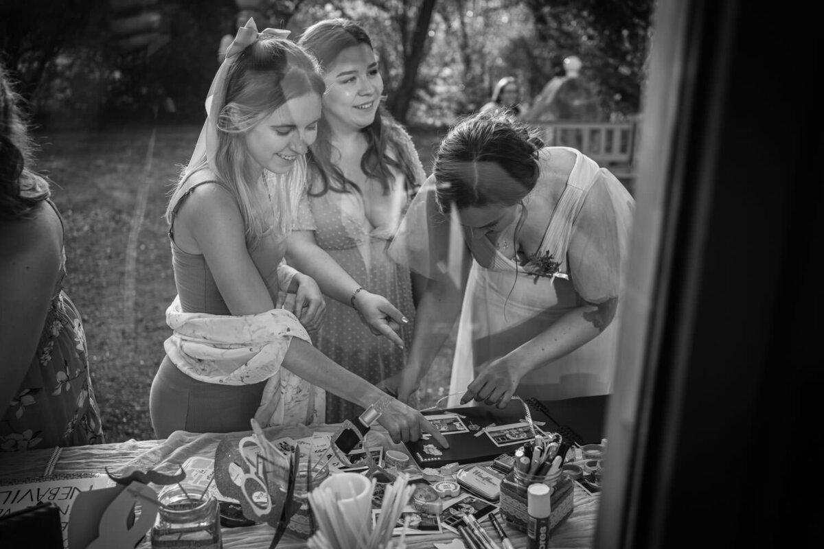 Svatebni_fotografka_Praha_Karolina_Ticha_Resort_Svet_Uzice-132