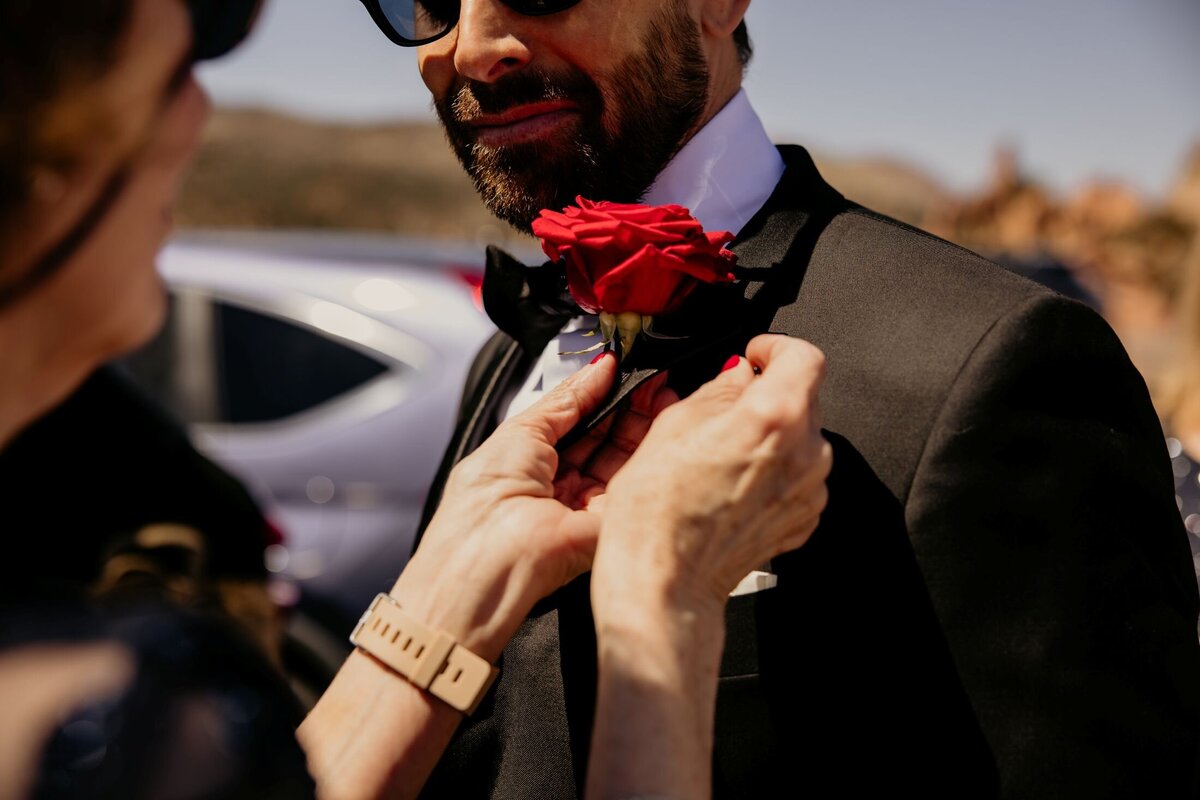 groom