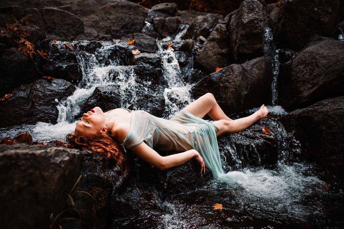outdoor boudoir photoshoot in Ottawa waterfall
