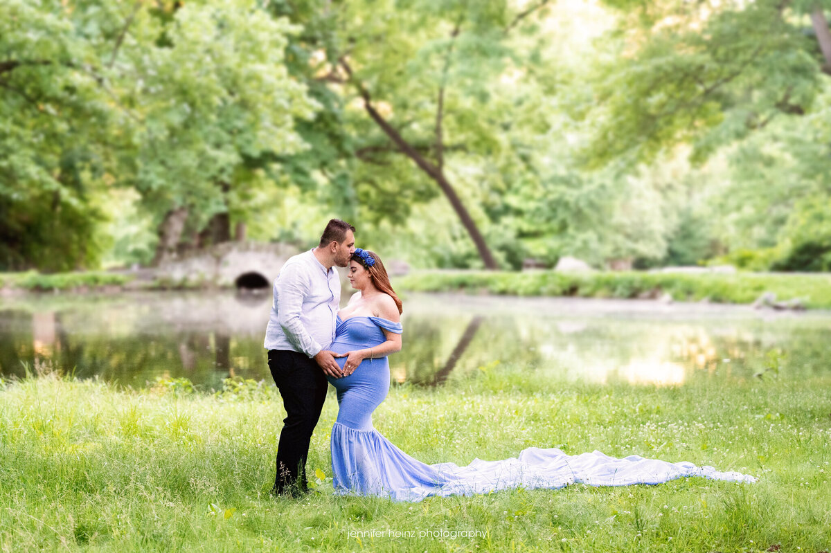 chester-county-maternity-pond