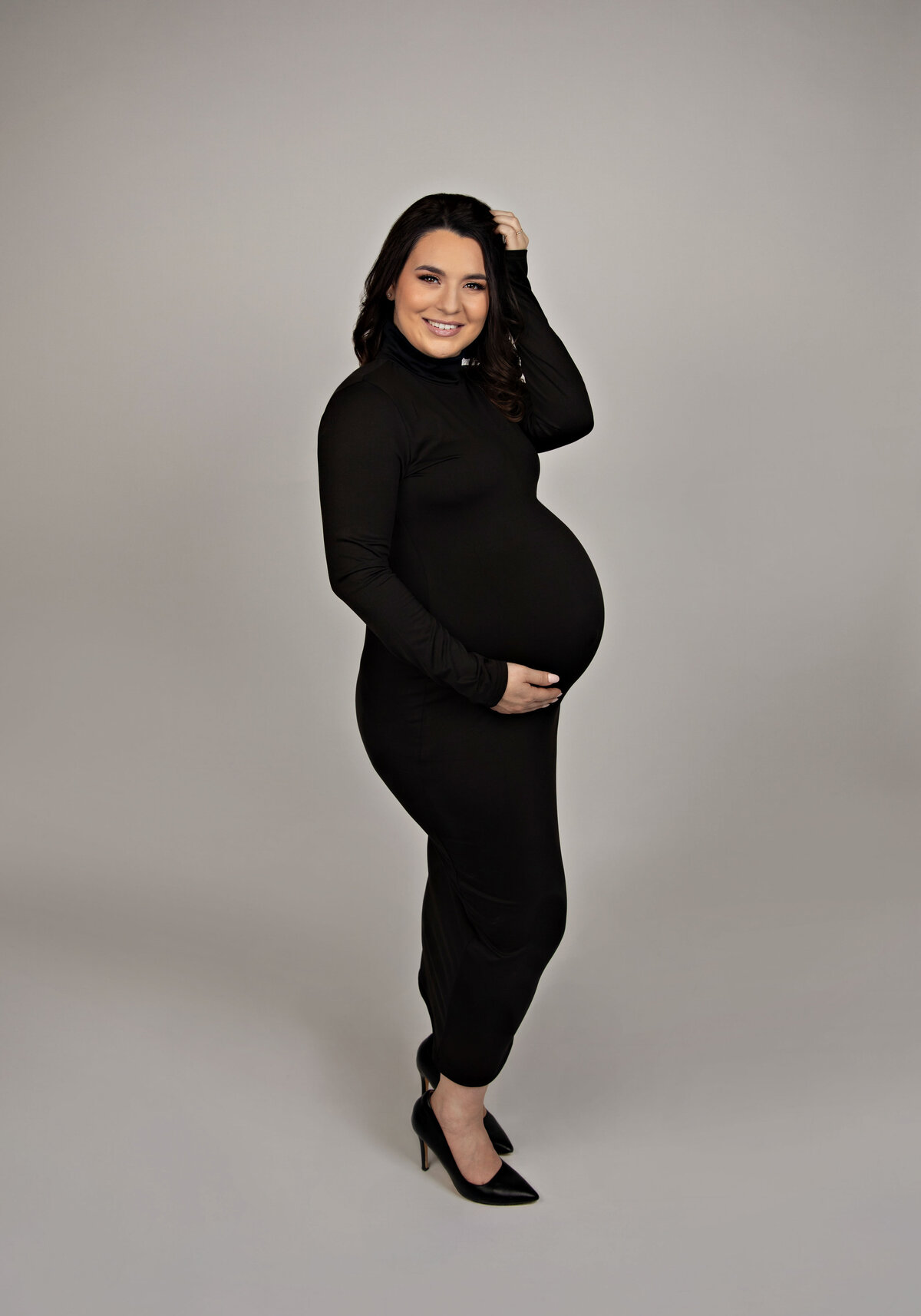 maternity photography session photo shoot using colorful florals milk bath best san antonio texas photograhers client closet 