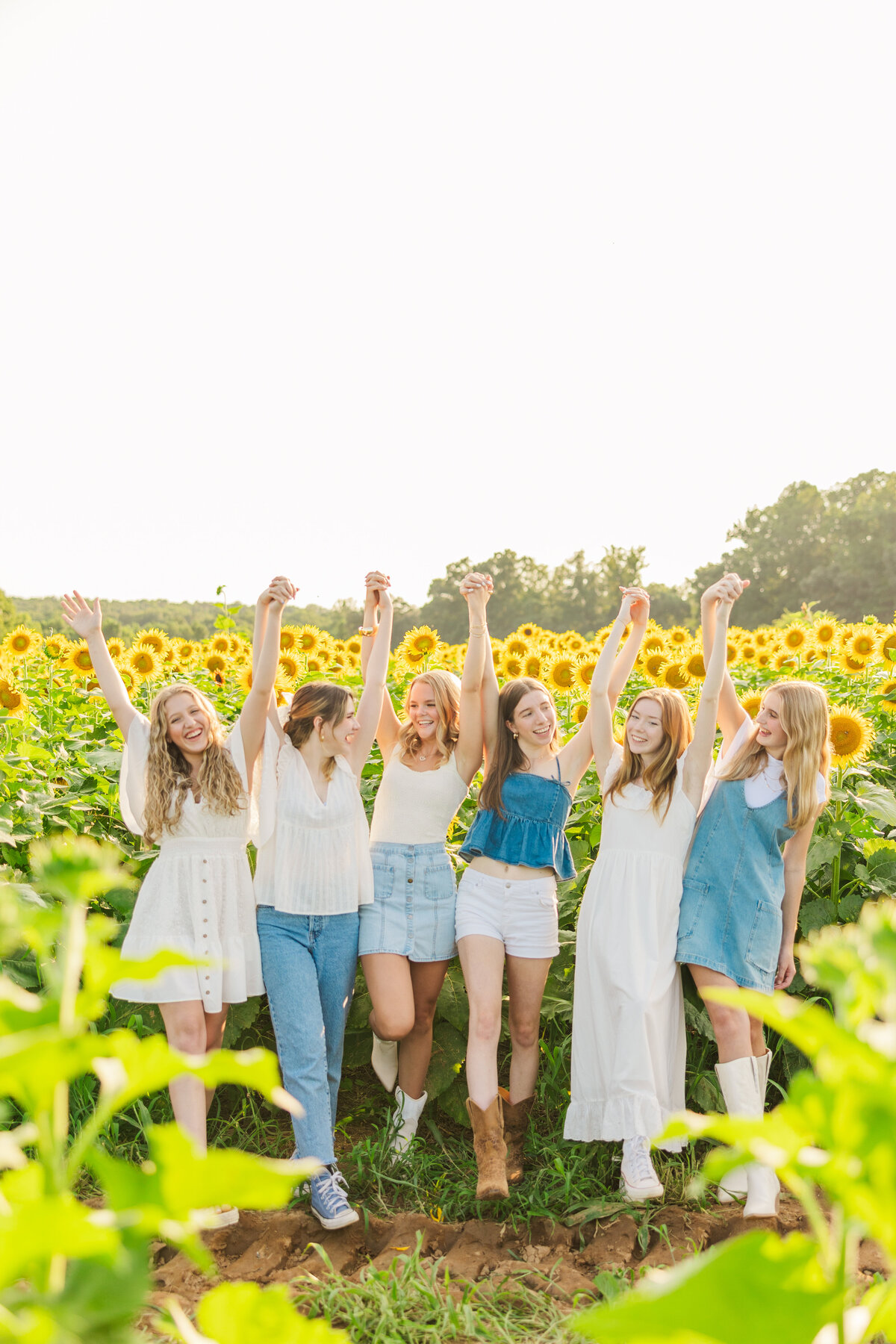 Senior-Rep-Team-Sunflowers-Richmond-Kelsey-Marie-Photography-2024-4452
