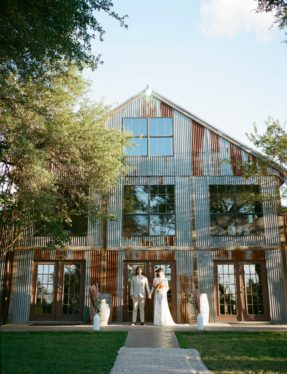 Jessica&BlakeWeddingPhotoPreviews_AustinWeddingPhotographer_HereafterFilms_-53