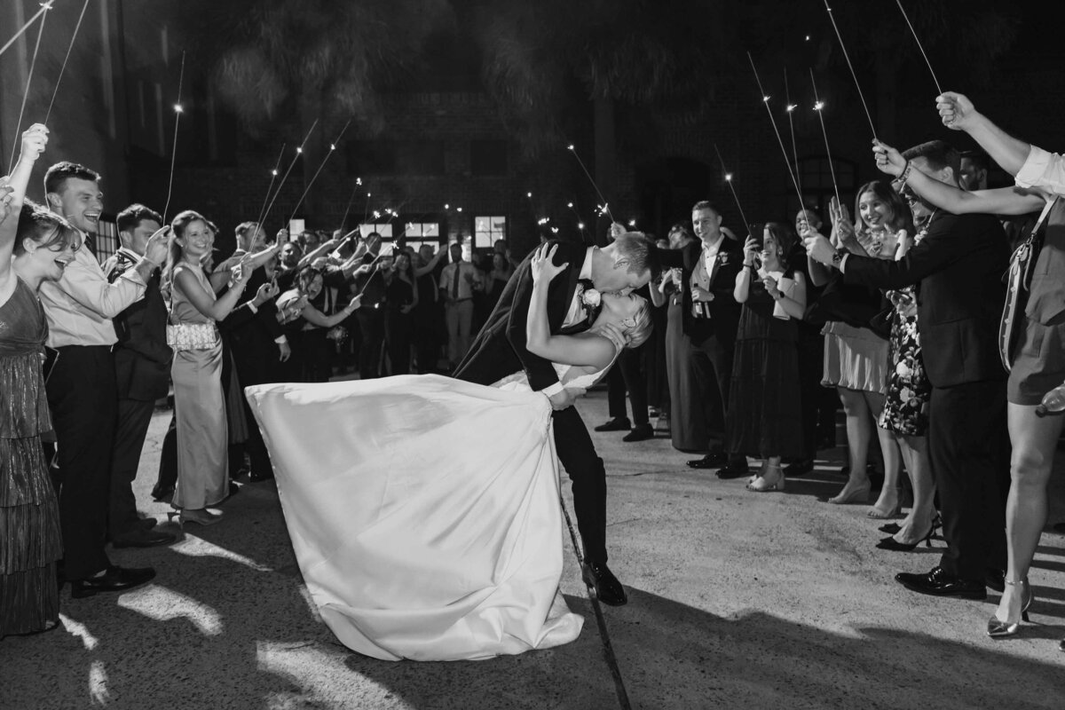 229_Savannah wedding_Charles Morris Center_Cathedral_St.John_2586_Holly+Justin {Coastal Chic Studios}_CC1_4945