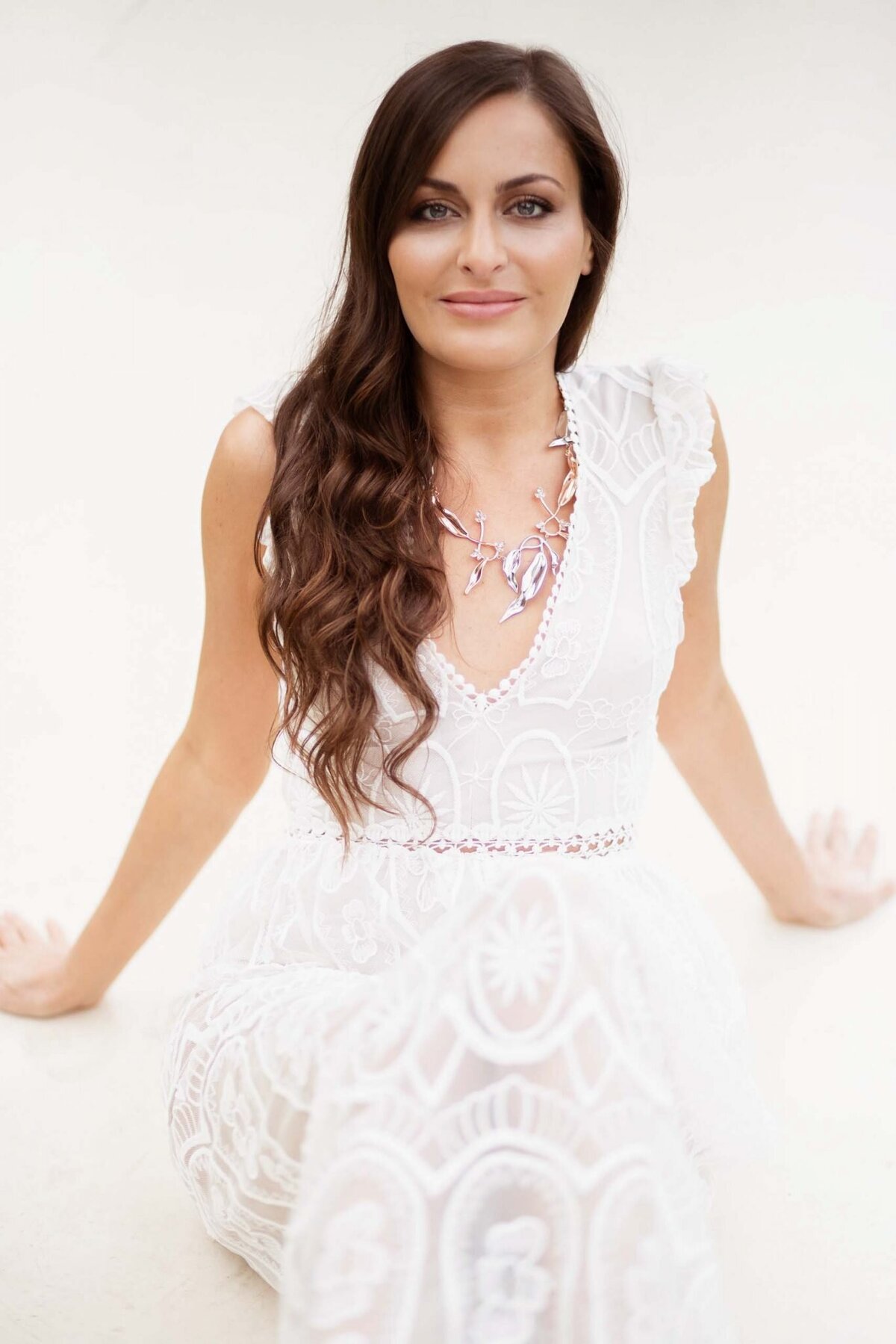 Eve-Constance-Photography-Female-Portraits-Diana-3-1366x2048