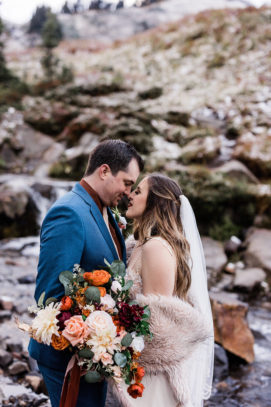 Rainy-Mount-Rainier-National-Park-Intimate-Wedding-100