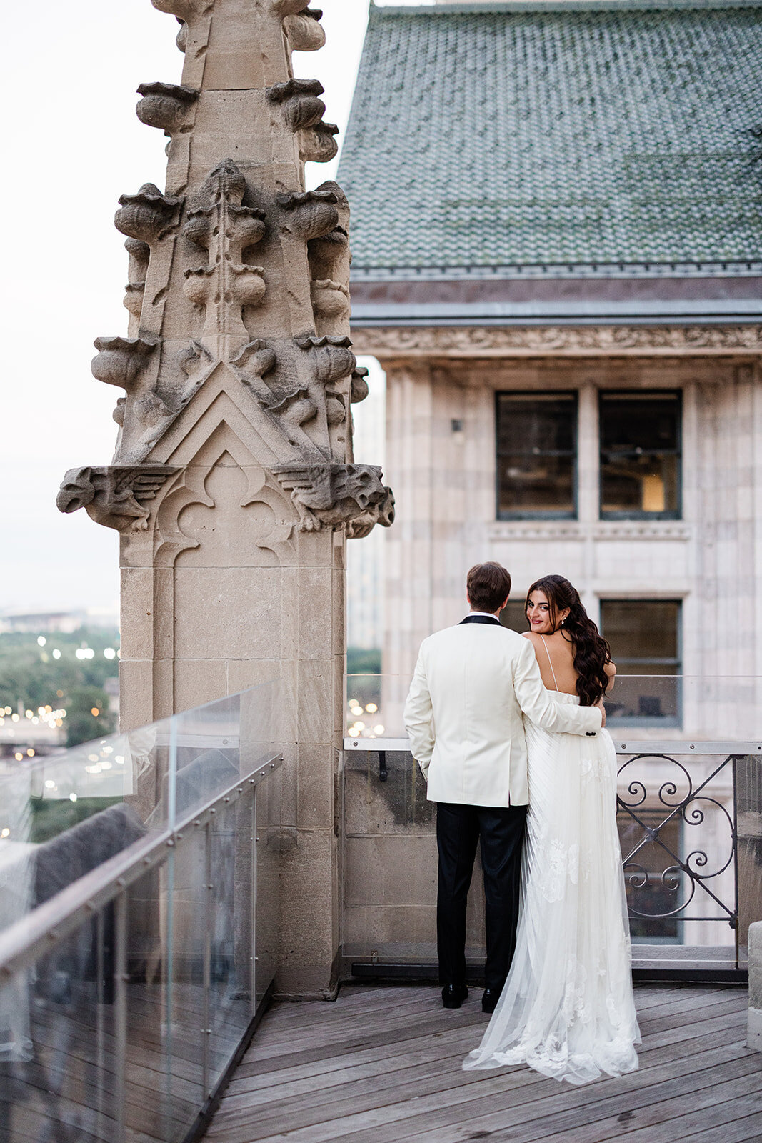 university club of chicago wedding photos by fox and ivory - 43