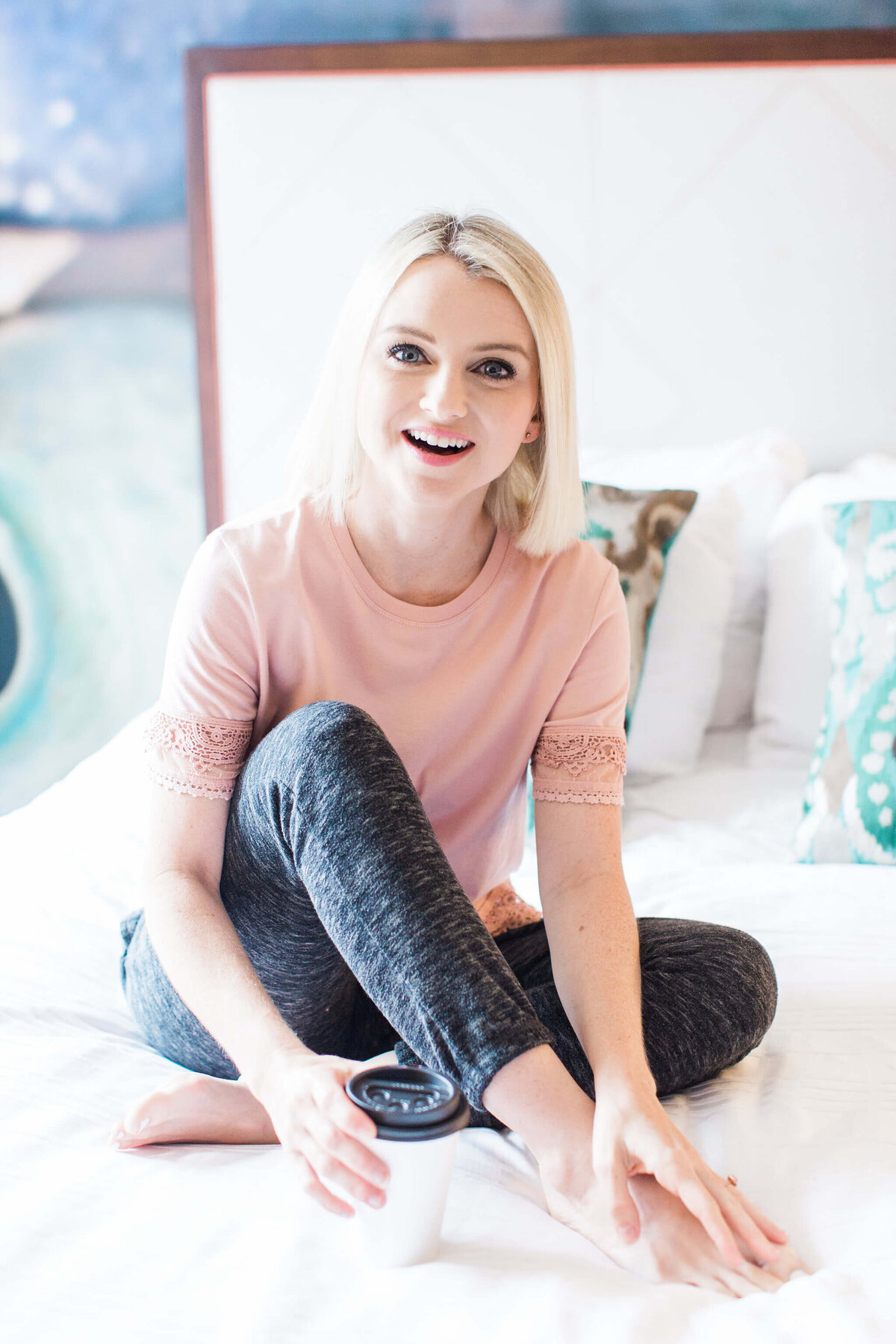 AptBPhoto_PoorLittleItGirl_Savannah_Hotel_Indigo-5