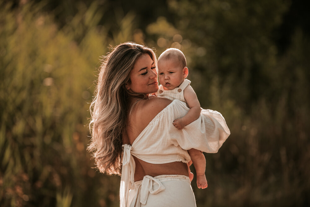Jiscafotografie_newbornshoot-newbornfotograaf-lifestyleshoot-fotograafnijmegen-motherhoodfotografie-43