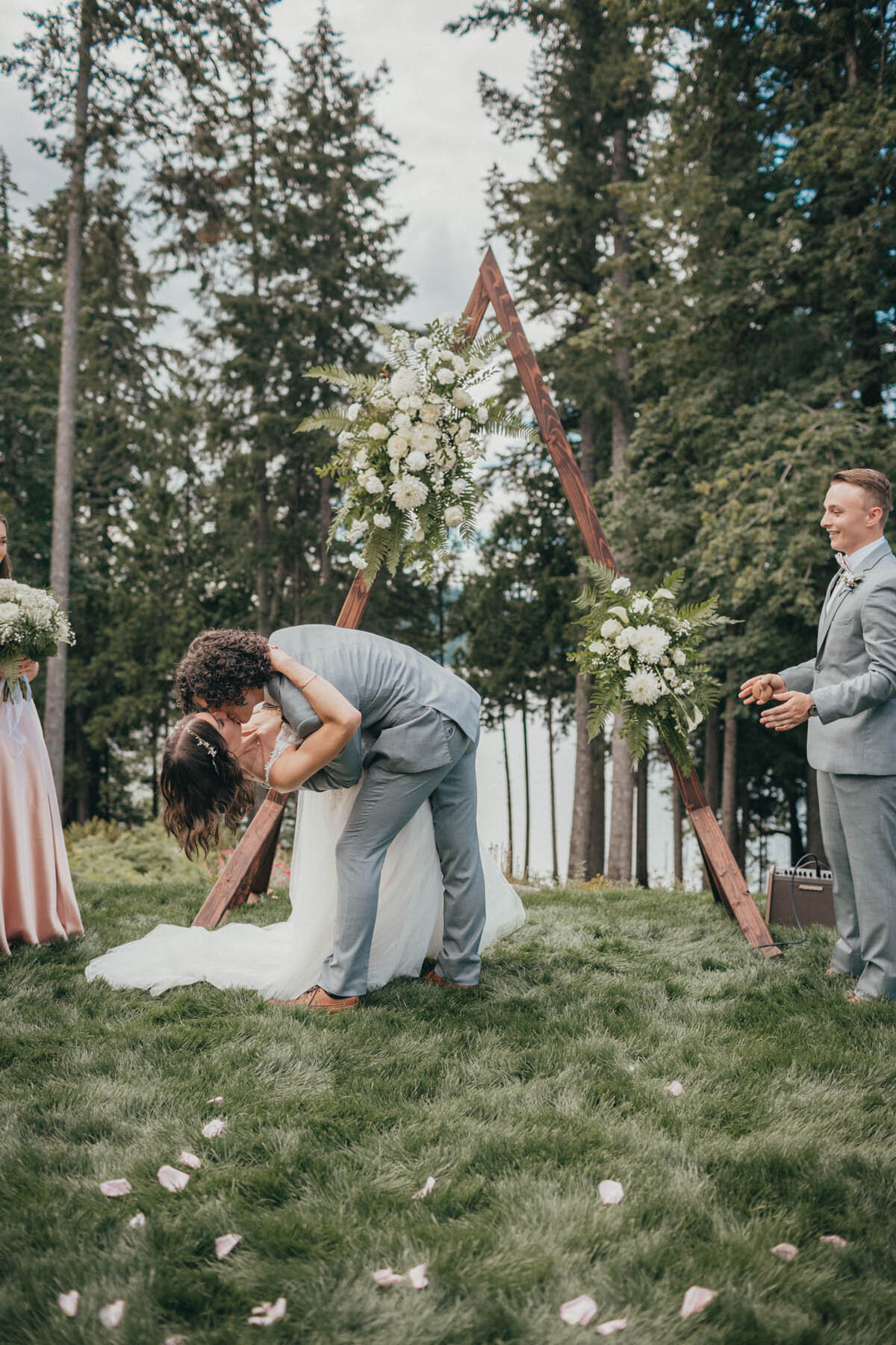 moments-and-mountains-photo-film-olympia-famiy-photographer-lacey-tumwater-wedding-JI (857 of 67)