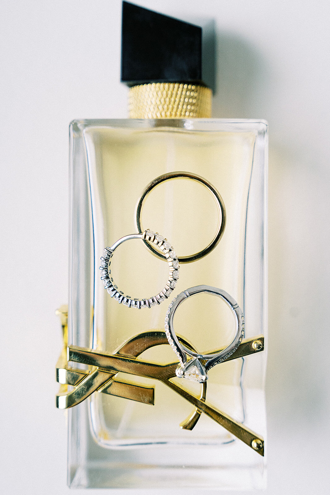 rings-on-YSL-parfume-flaylay-london-house-hotel-chicago