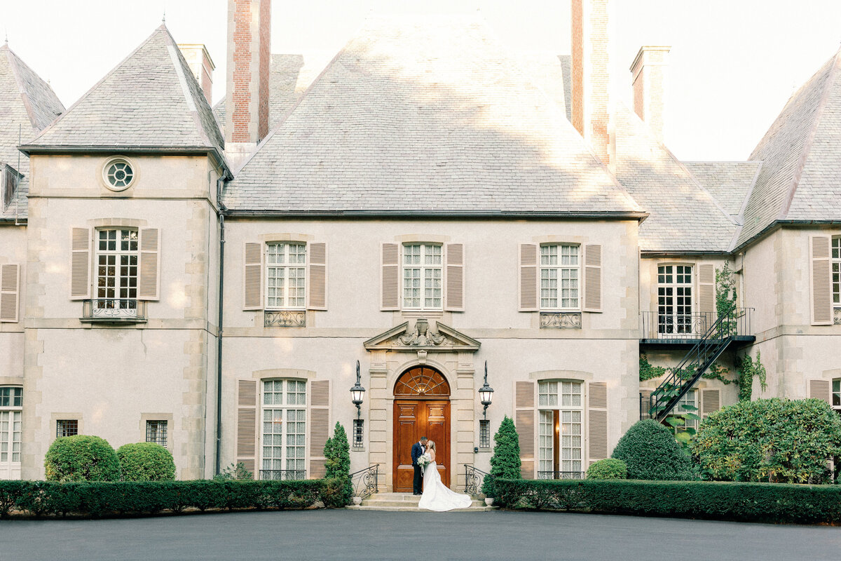 Glen Manor House RI Wedding-By Halie Wedding Photography-MB2022-FINAL-720