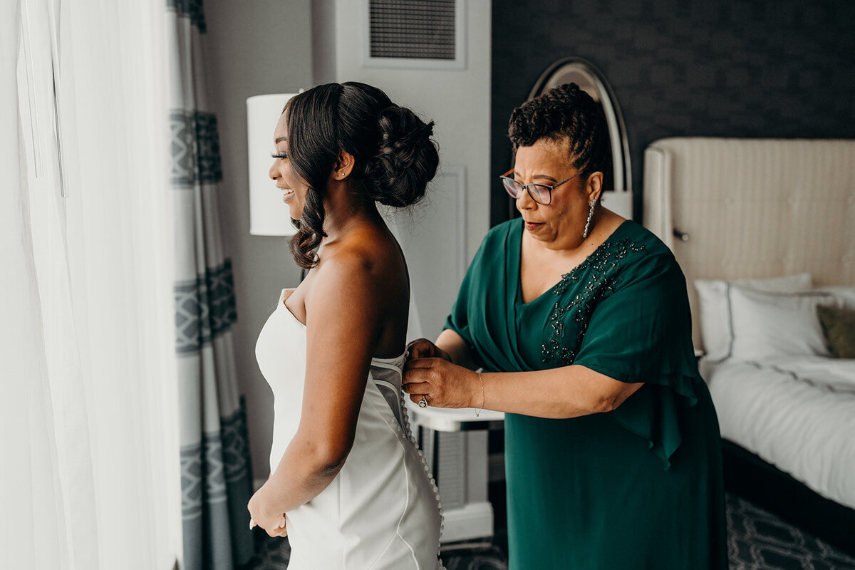 Charlotte Wedding Photographer - Wild Society Weddings 23