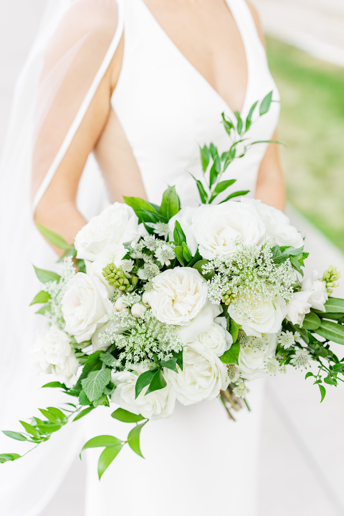 21_daffodil_parker_wedding_florist_madison_wisconsin