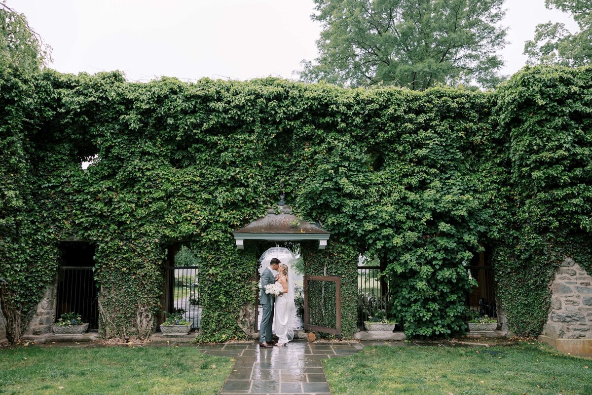 Danielle-Defayette-Photography-Goodstone-Inn-Wedding-VA-374