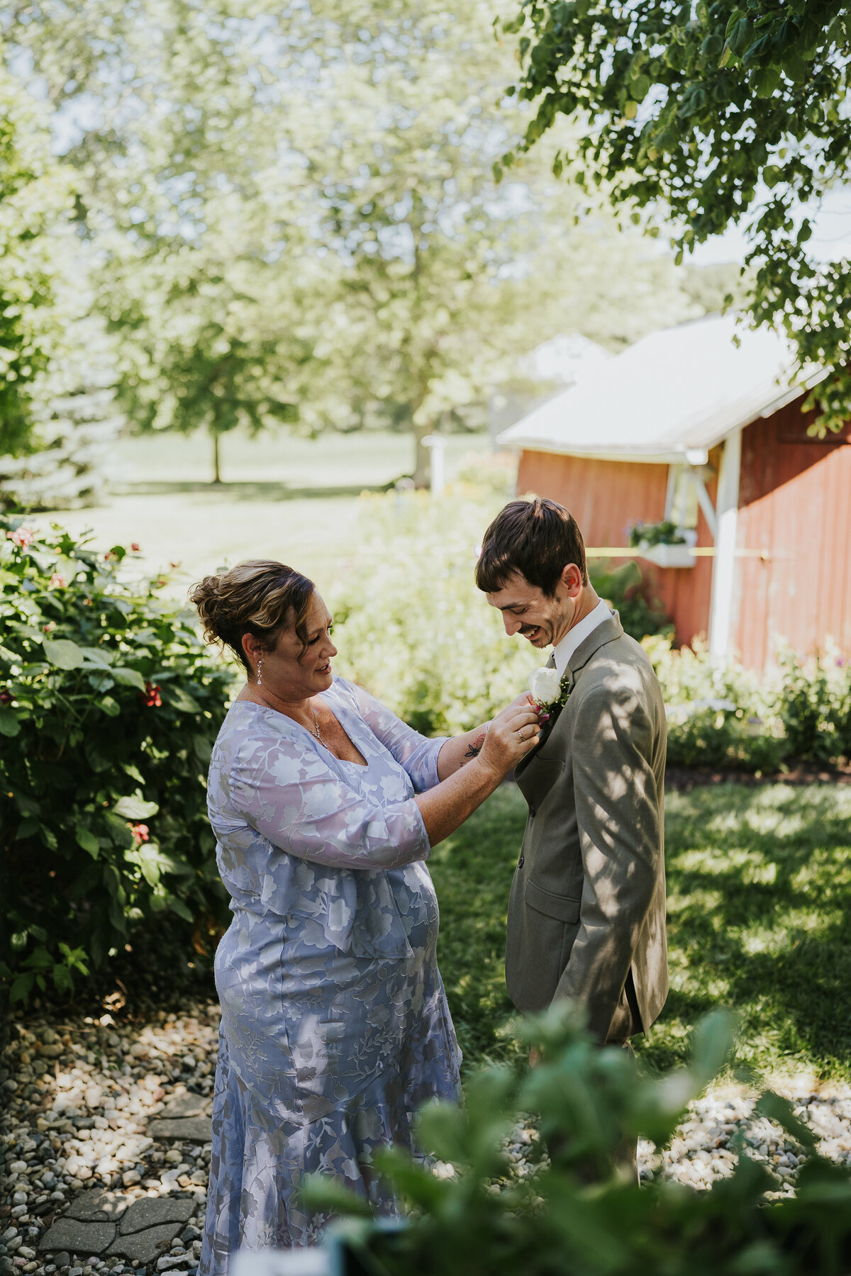 Mr. & Mrs. Lonsbury008