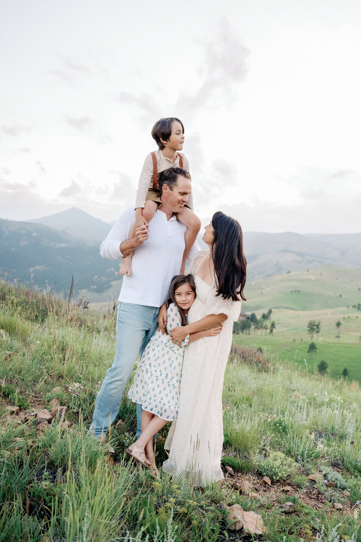 Boulder-Colorado-Family-Photographer-Olive-and-Aster-The-Santalas-2023-62