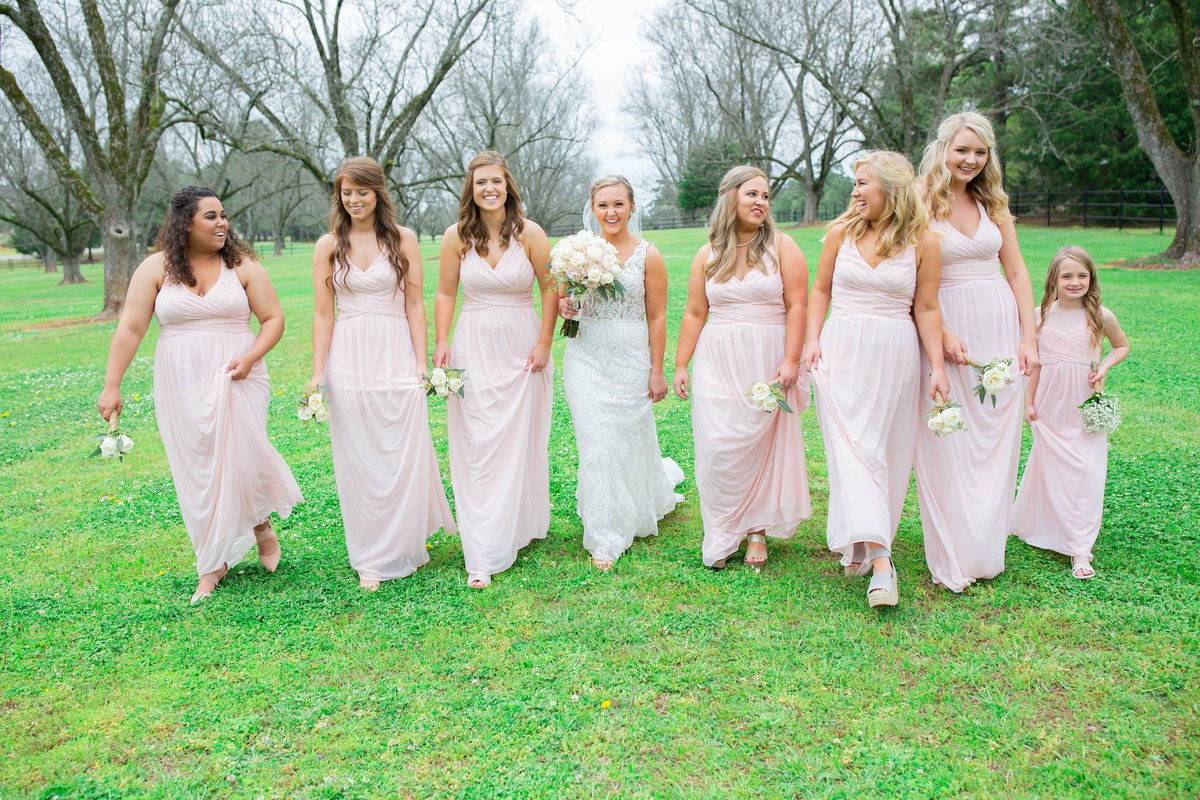 Fitzography_Bates_GettingreadyBridesmaidsB-14