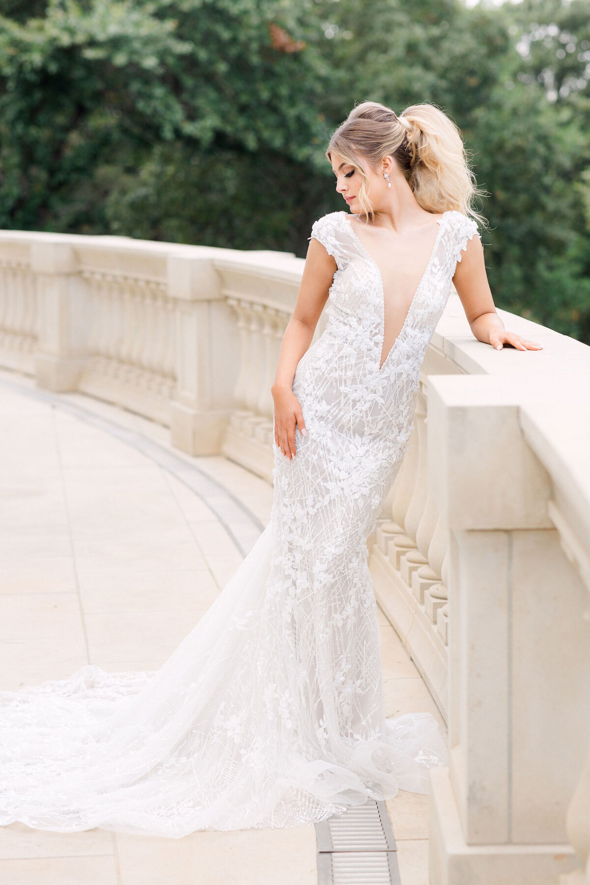 TheOlanaHickoryCreekWeddingTexasEditorial-45