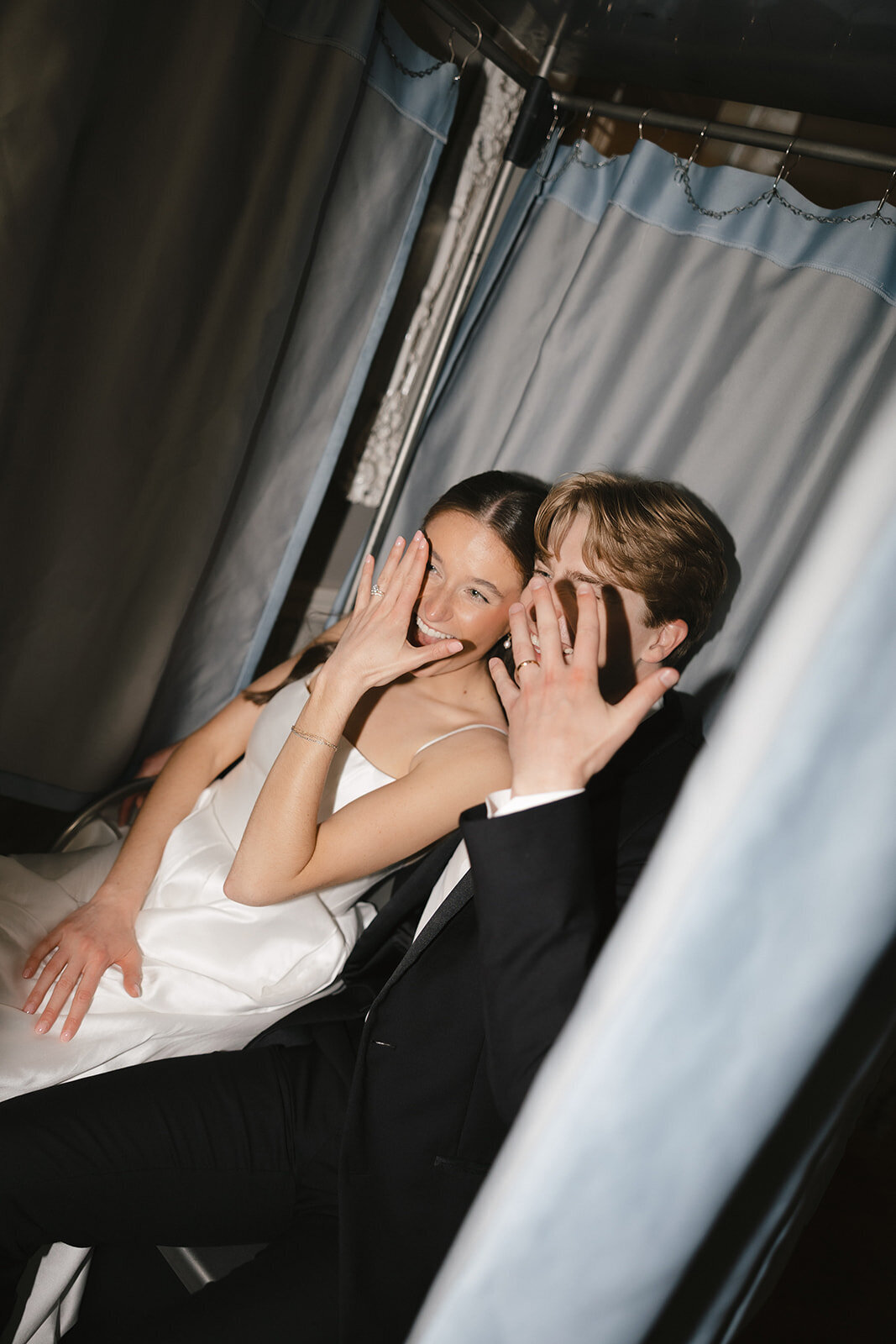 loui_photography_beach_club_minneapolis_summer_wedding-666