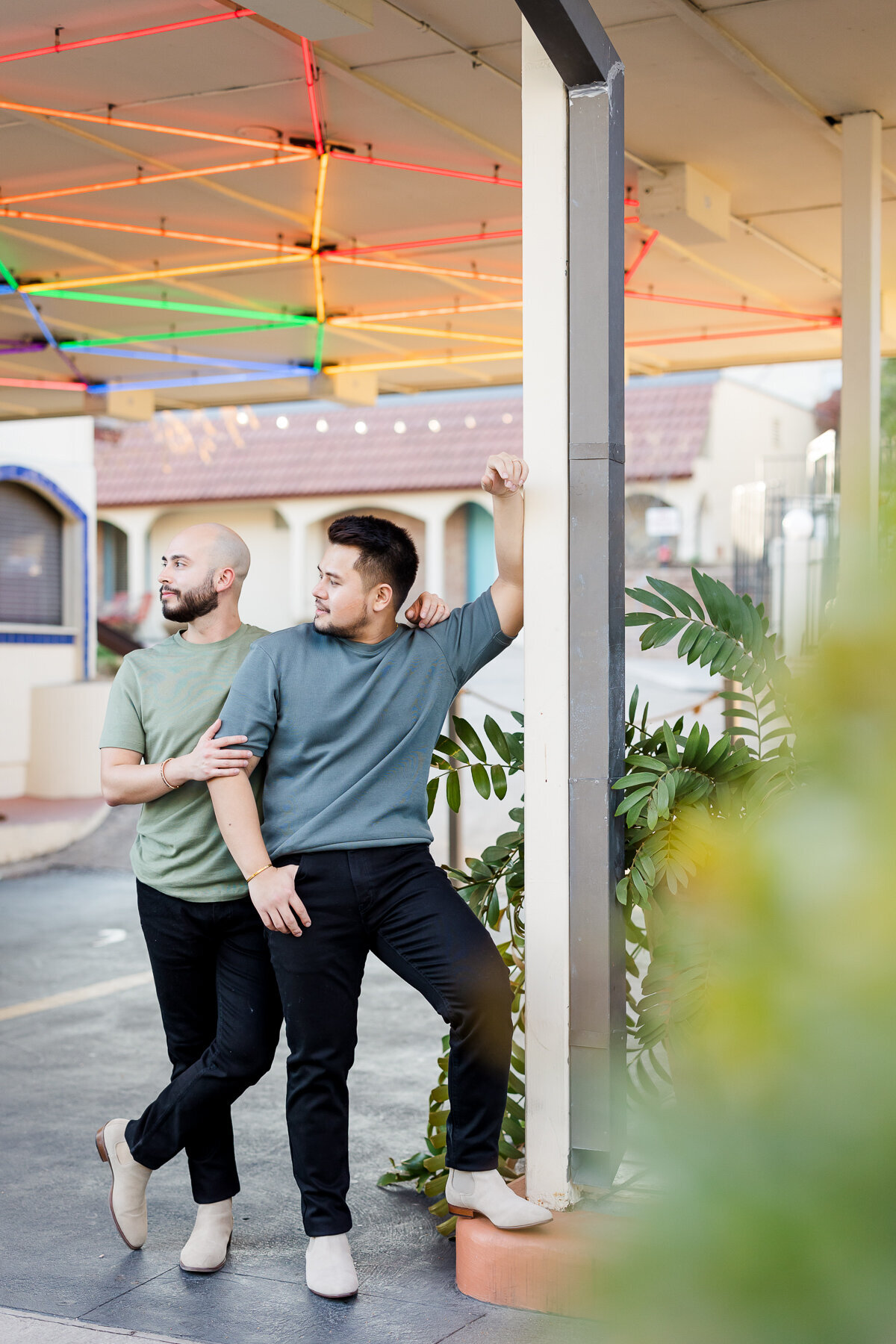 South-Congress-Engagement-Photos-Austin-0032