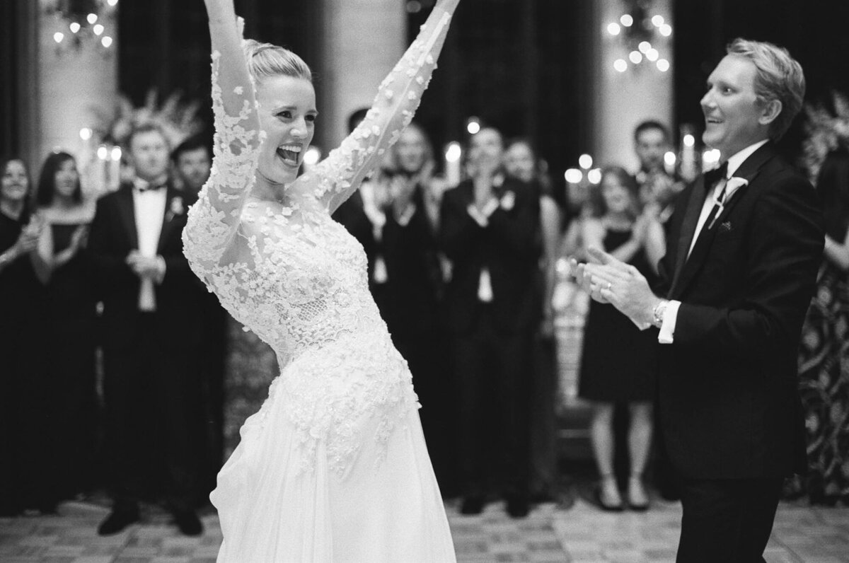 Real-Genuine-Wedding-Moments-Lance-Nicoll-86