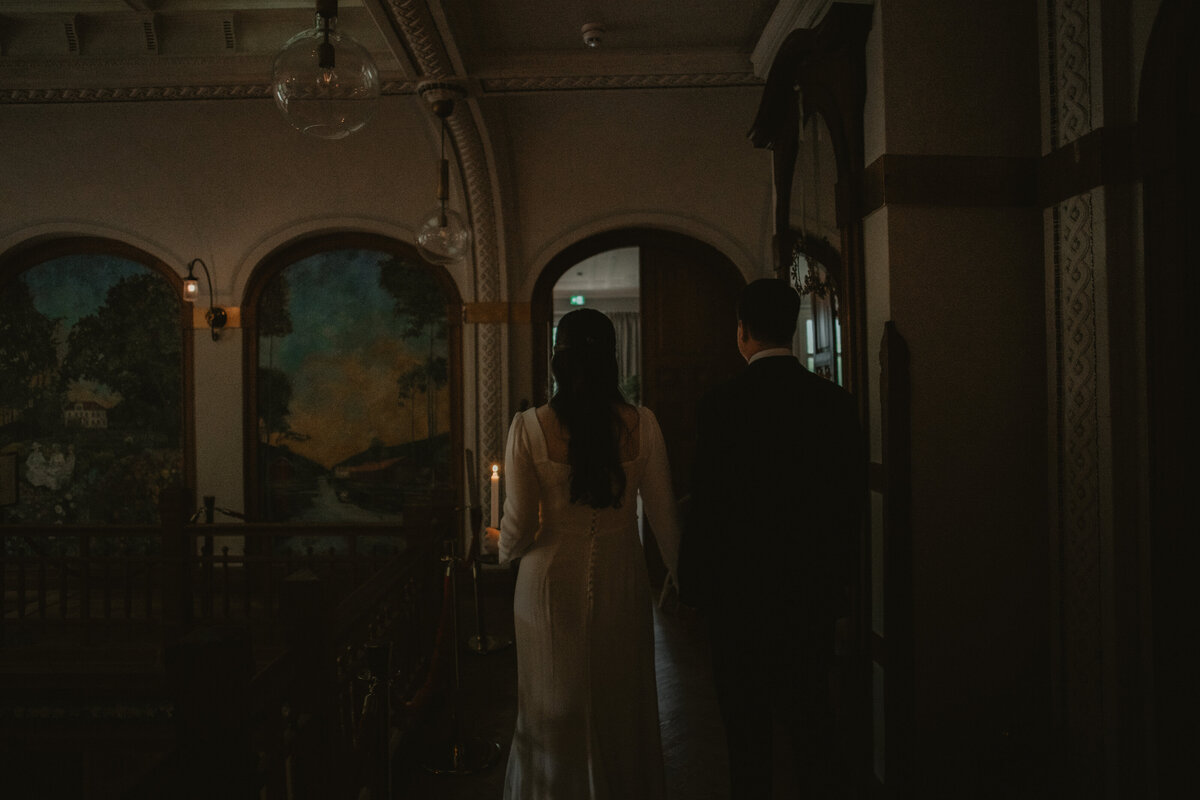 brudpar-portratt-ljus