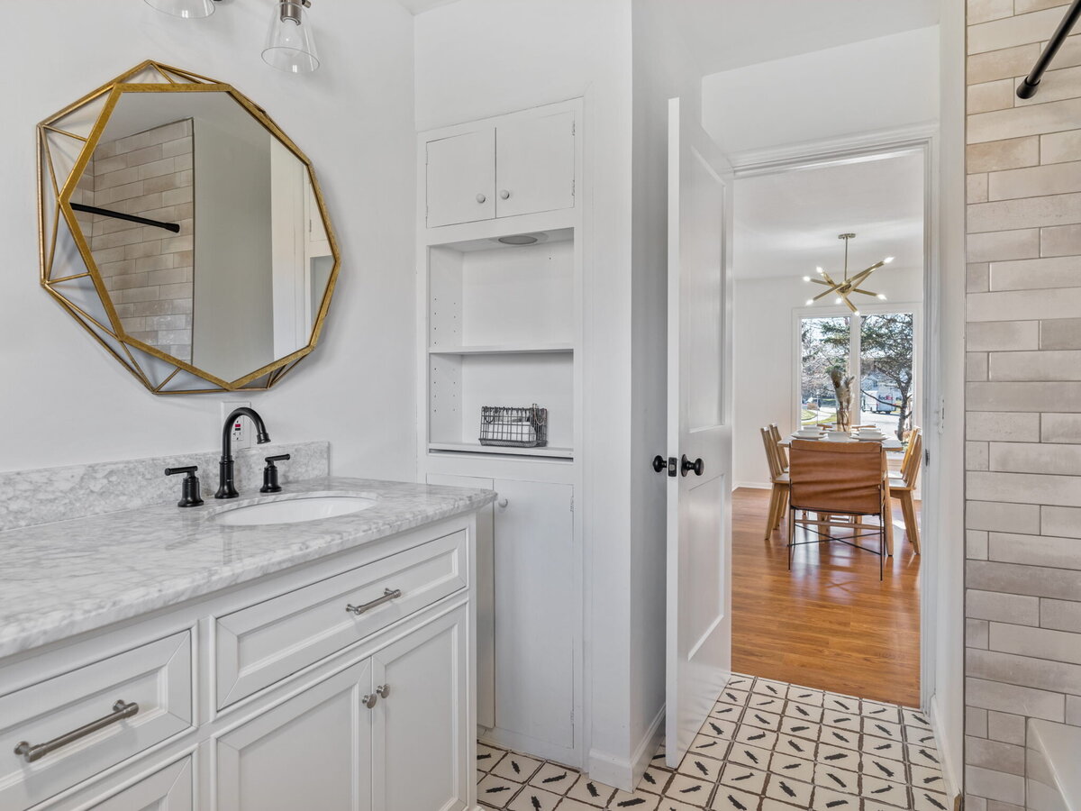6100 Dupont Ave S-0044