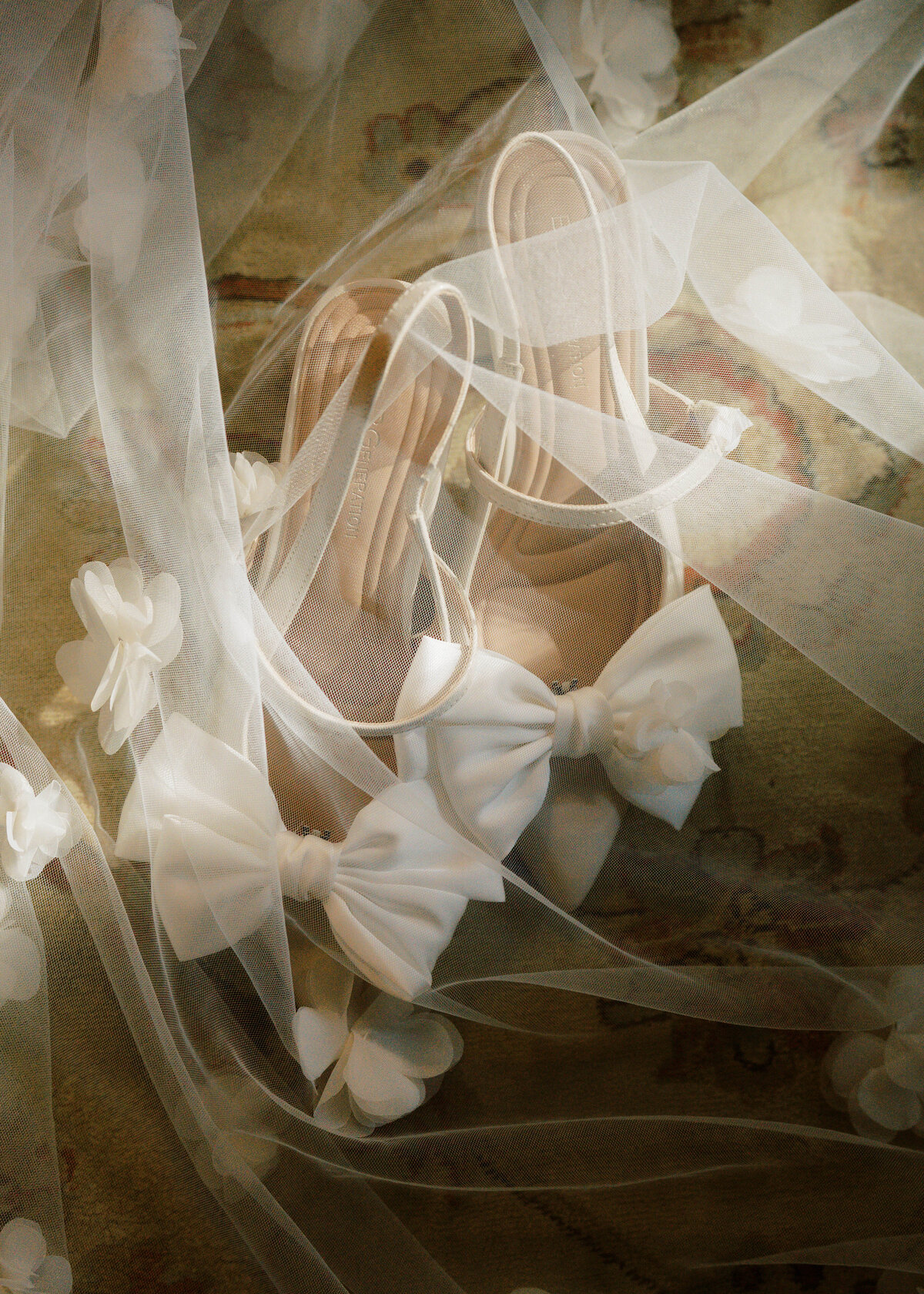 Details-17