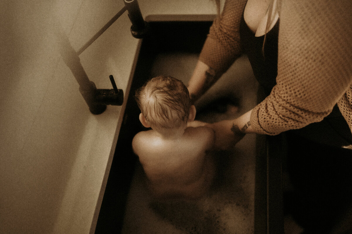 cincinnati-newborn-photographer-bath55