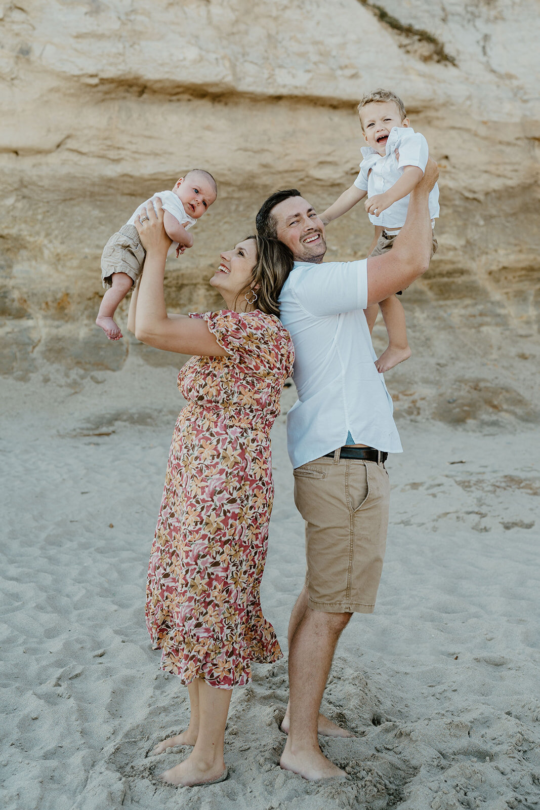 EMILY VANDEHEY PHOTOGRAPHY -- Mini Sessions 2022 -- Herb + Klopfenstein Family-2