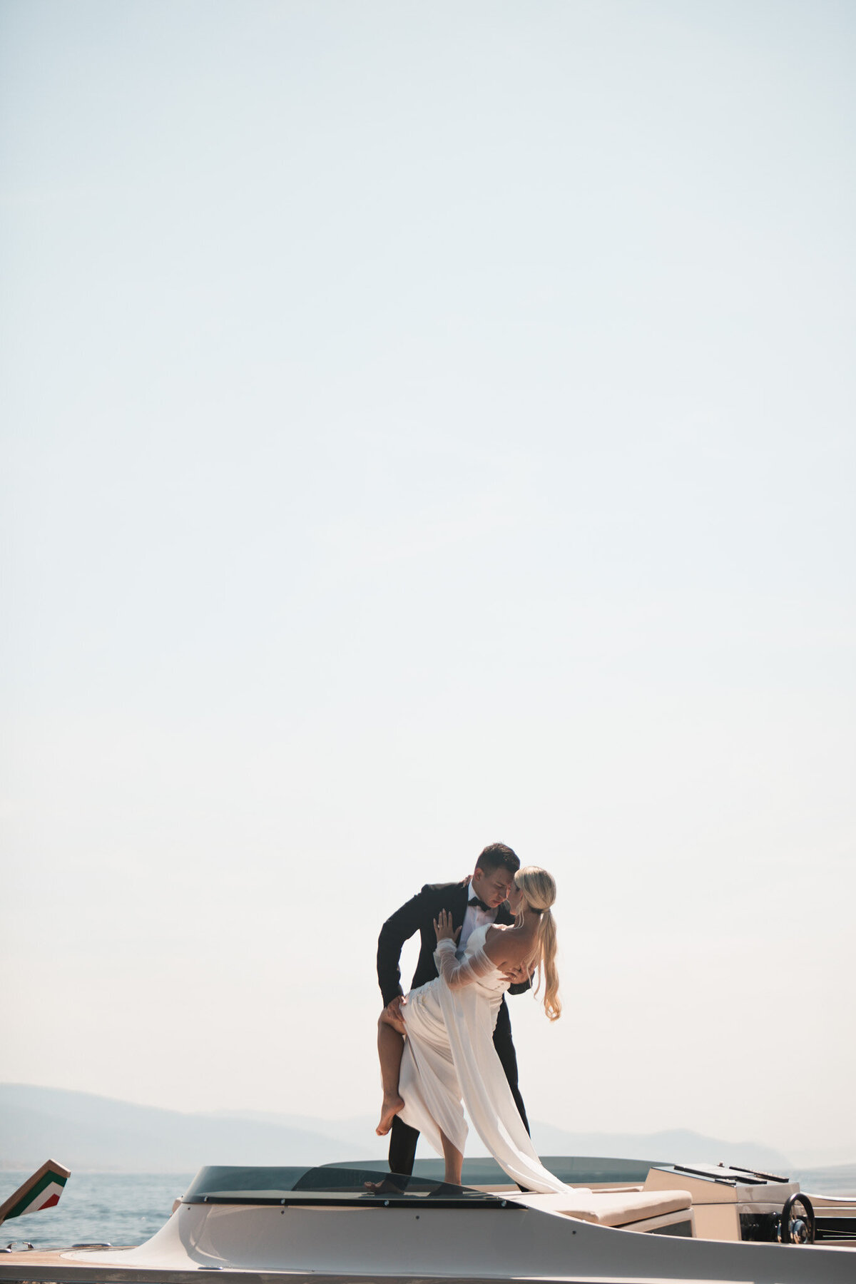 Destination elopement photographer and planner.  Specializing in all inclusive elopement packages. 