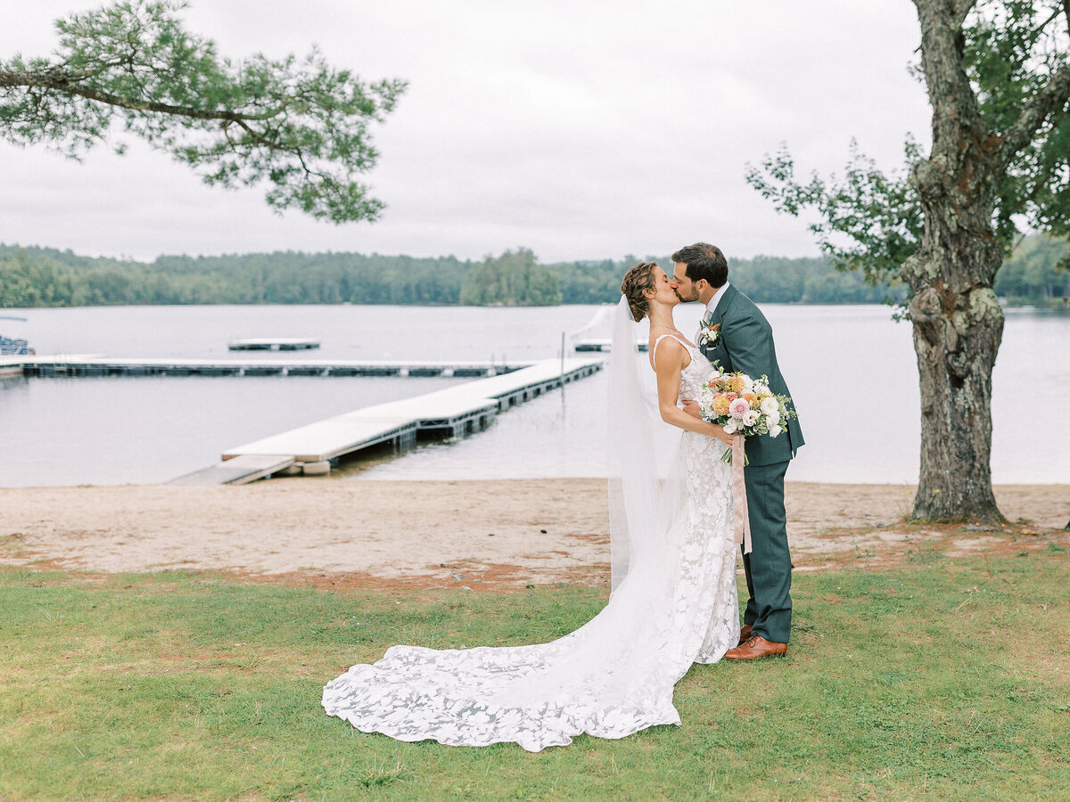 EmilyandZekeweddinghighlightEsraYPhotography-33