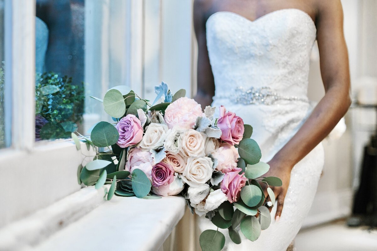 Bridal_bouquet_spectacular_affairs_rustic