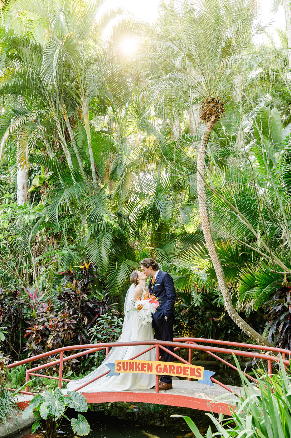 Sunken Gardens Wedding © Ailyn La Torre Photography  2022-3796