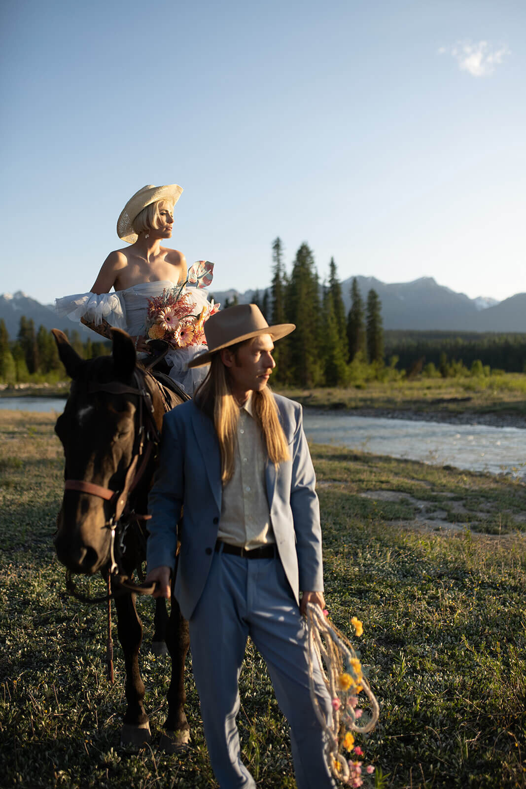 Elopement-Canmore-Canada-with-animal